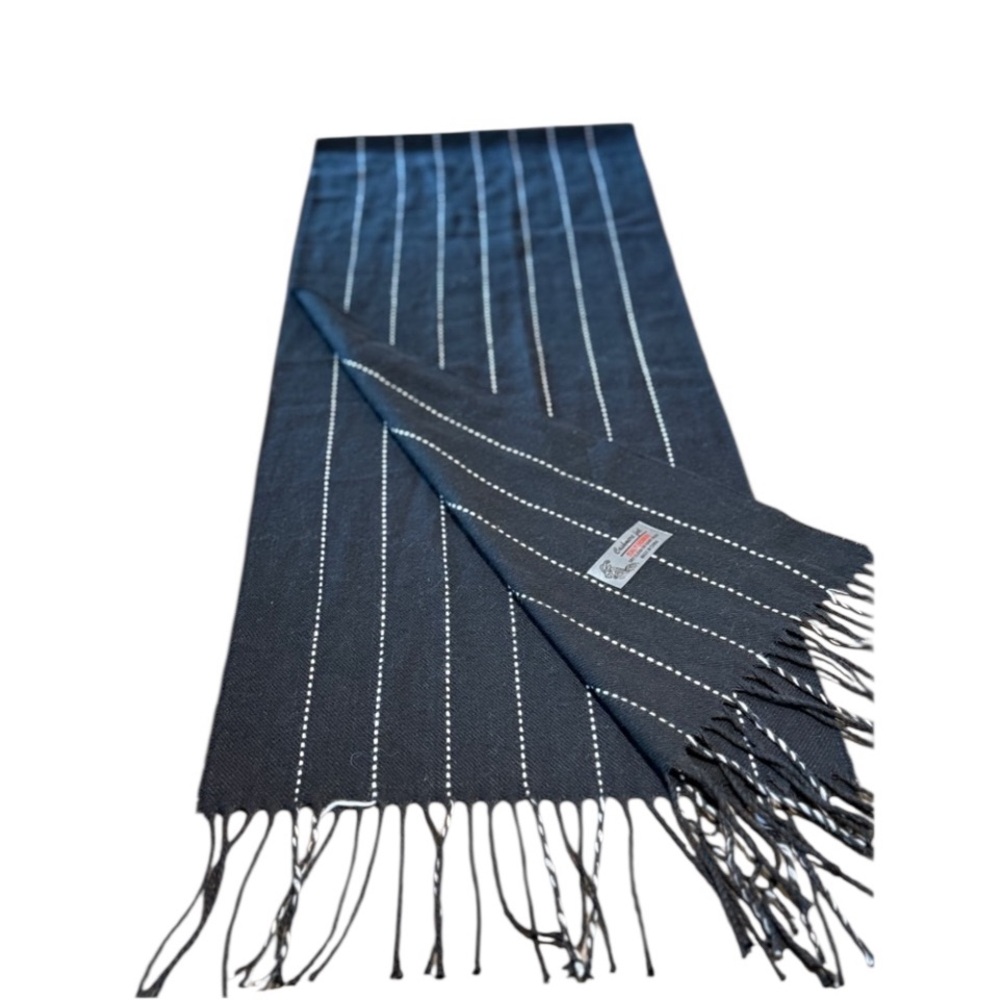 Cashmere feel Italy Design Black and White Scarf